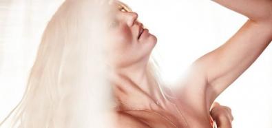 Candice Swanepoel pociągająco w bieliźnie i bikini Victoria's Secret 